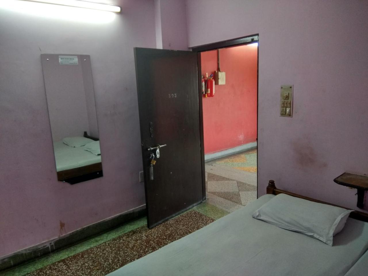 Renu Guest House Kalküta Dış mekan fotoğraf